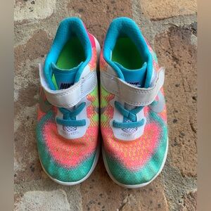 Nike Free Shoes. C10.